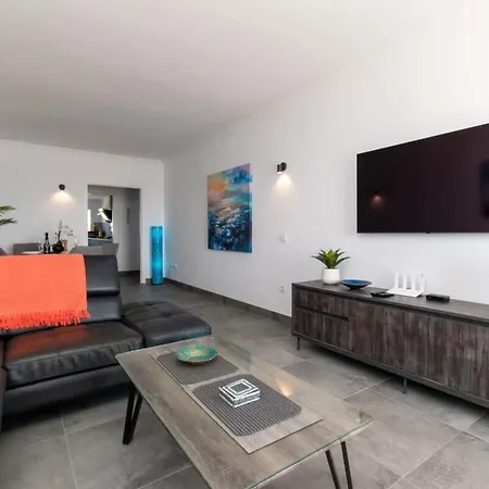 Royal Marina Golf 1 - Two Bed דירה